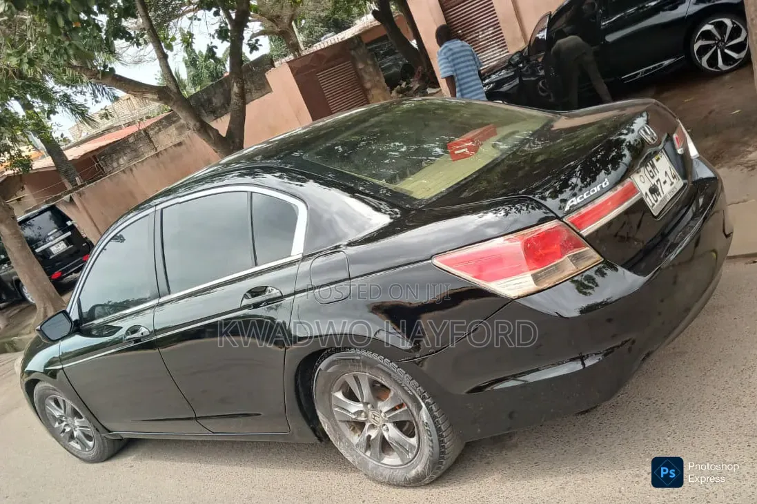 Honda Accord LX 4dr Sedan FWD (2.4L 4cyl 2A) 2013 Black