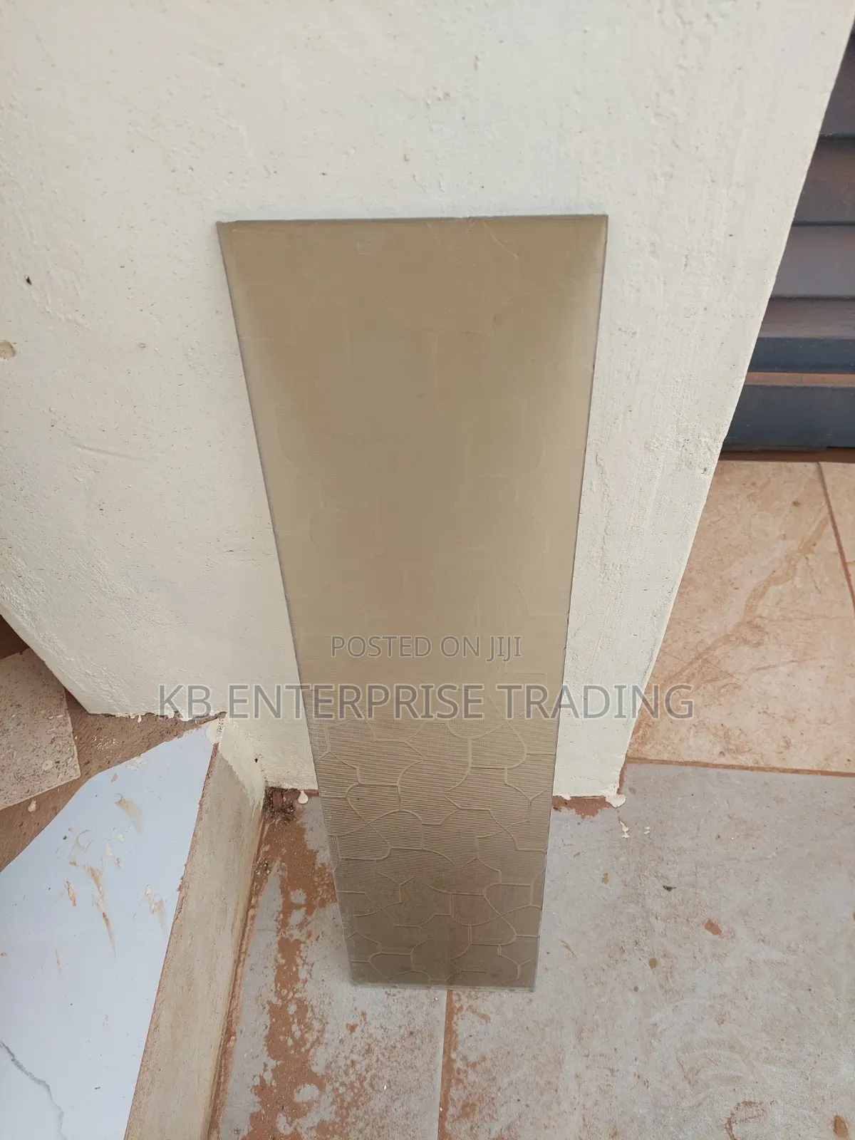 Tinted Textured Privacy Glass Louver / Window Pane