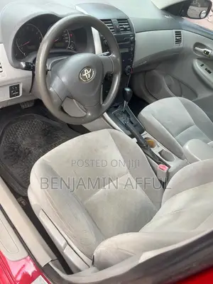 Toyota Corolla 2010 Red