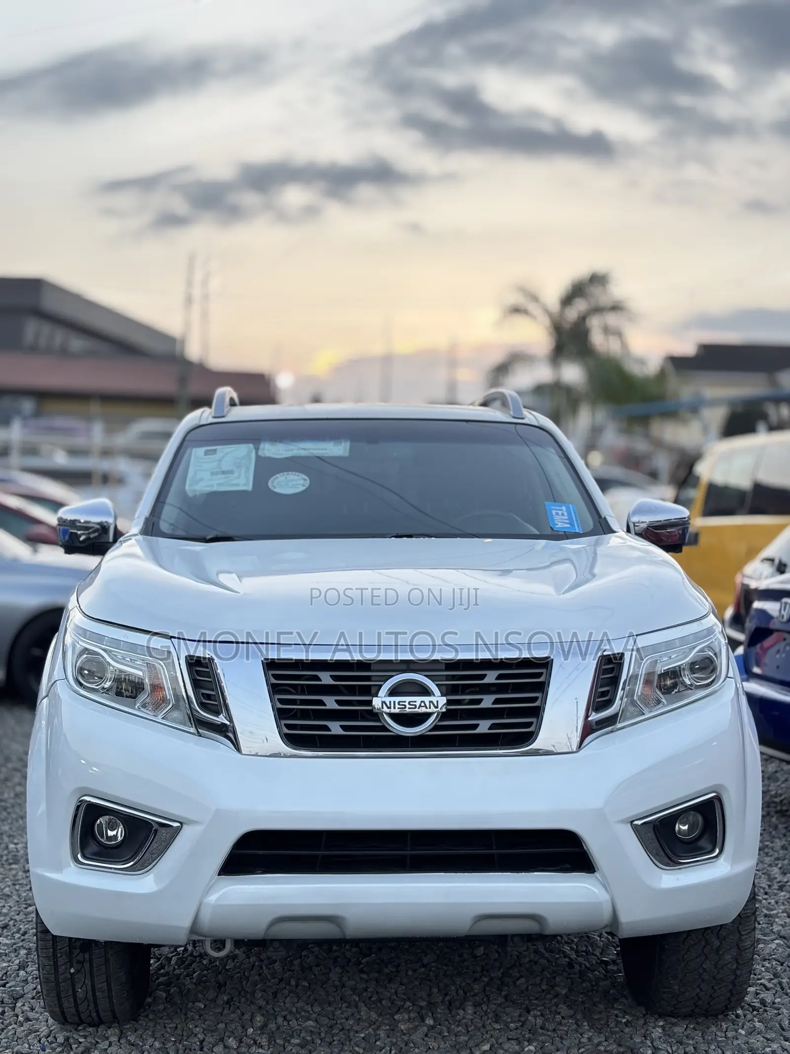 Nissan Navara 2018 White
