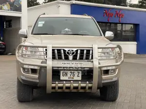 Toyota Land Cruiser Prado 3.0 D-4D 3dr 2008 Gold