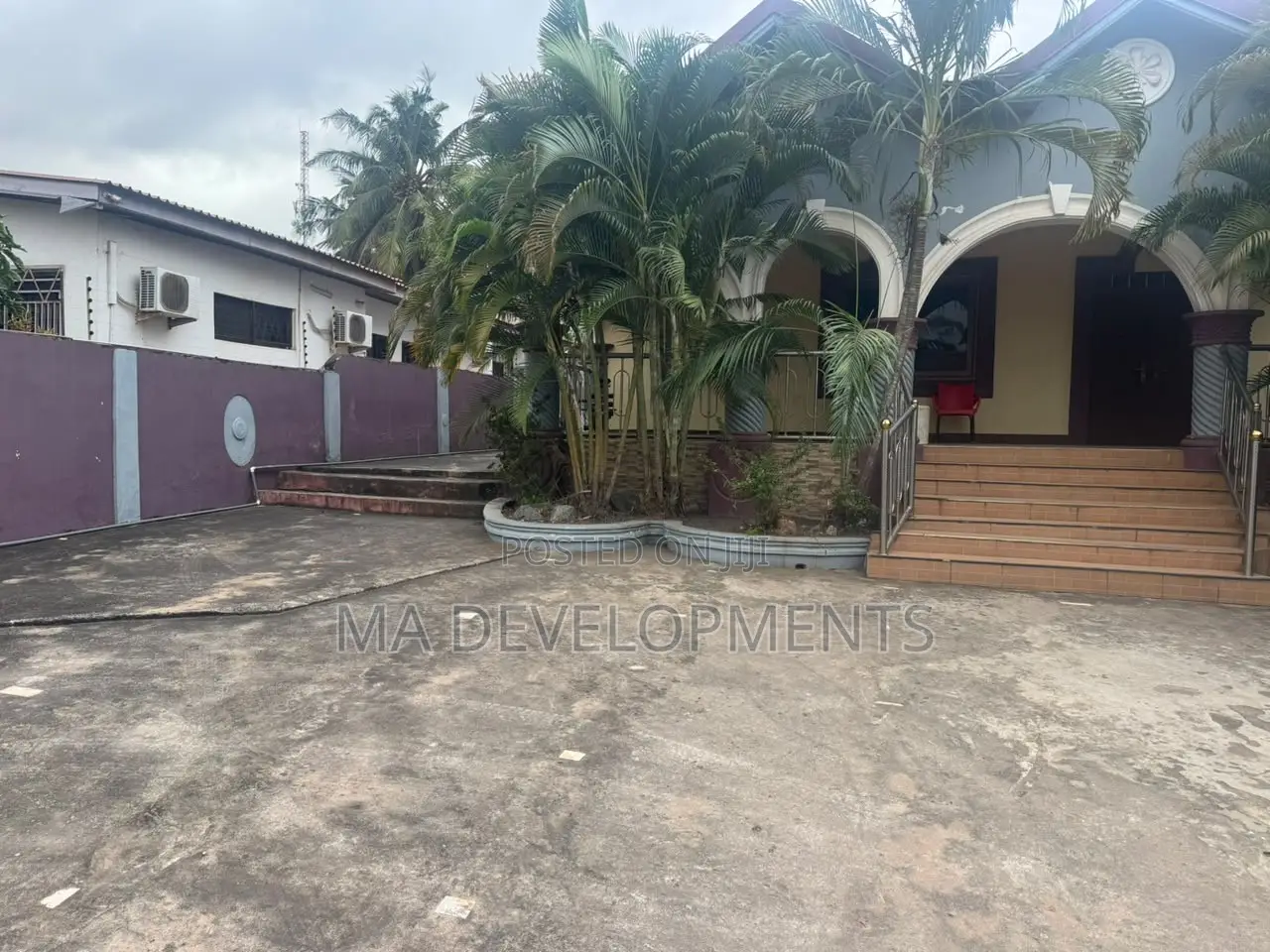 6bdrm Apartment in Madev Realty, Tantra Hills for rent