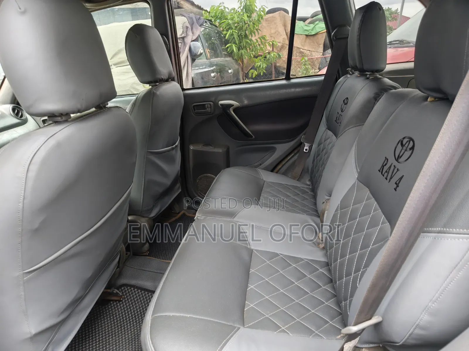 Toyota RAV4 2002 Black