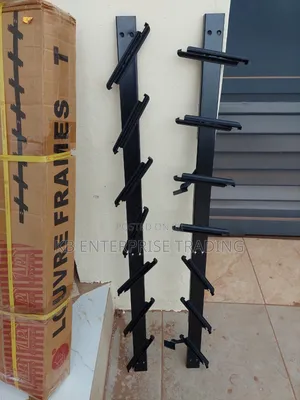 Adjustable Black Aluminum Louvre Window Side Rails