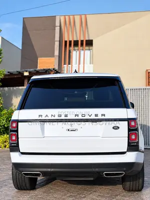 Land Rover Range Rover Evoque HSE 4x4 5-Door 2019 White