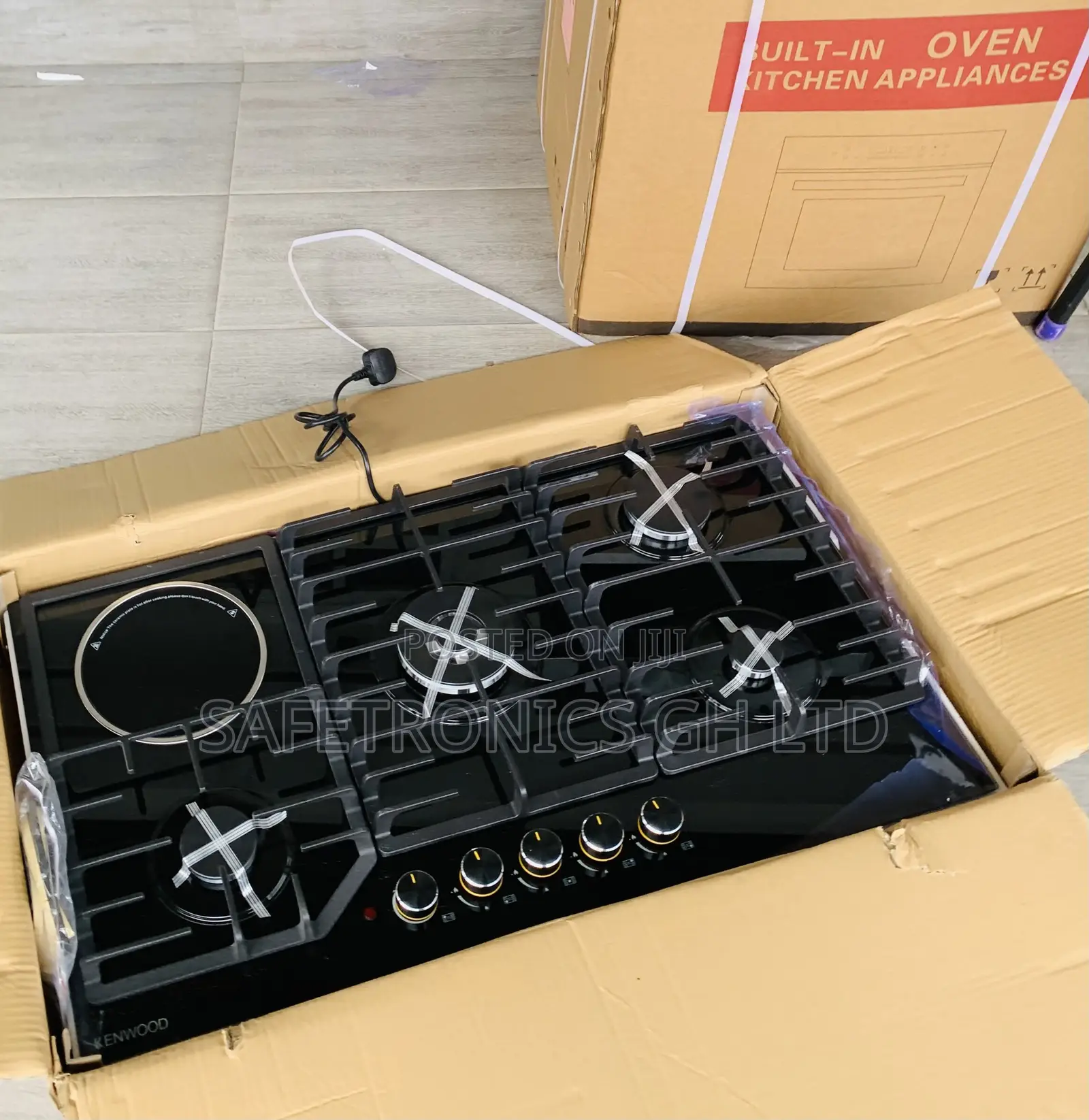 Newly Bulky Electric Kenwood Inbuilt Black 4+1 Hob