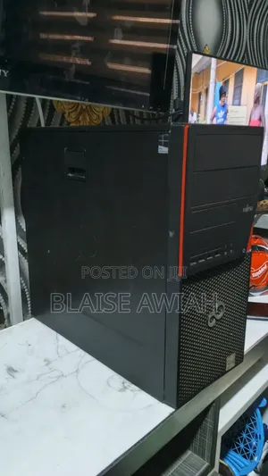 Desktop Computer Fujitsu Esprimo P757/E85+ 8GB Intel Core i7 SSD 256GB