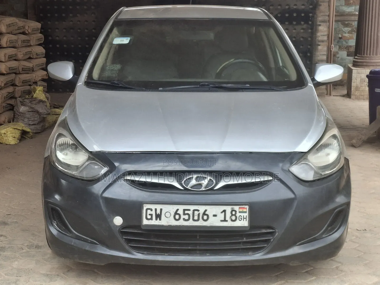 Hyundai Accent SE 2013 Silver