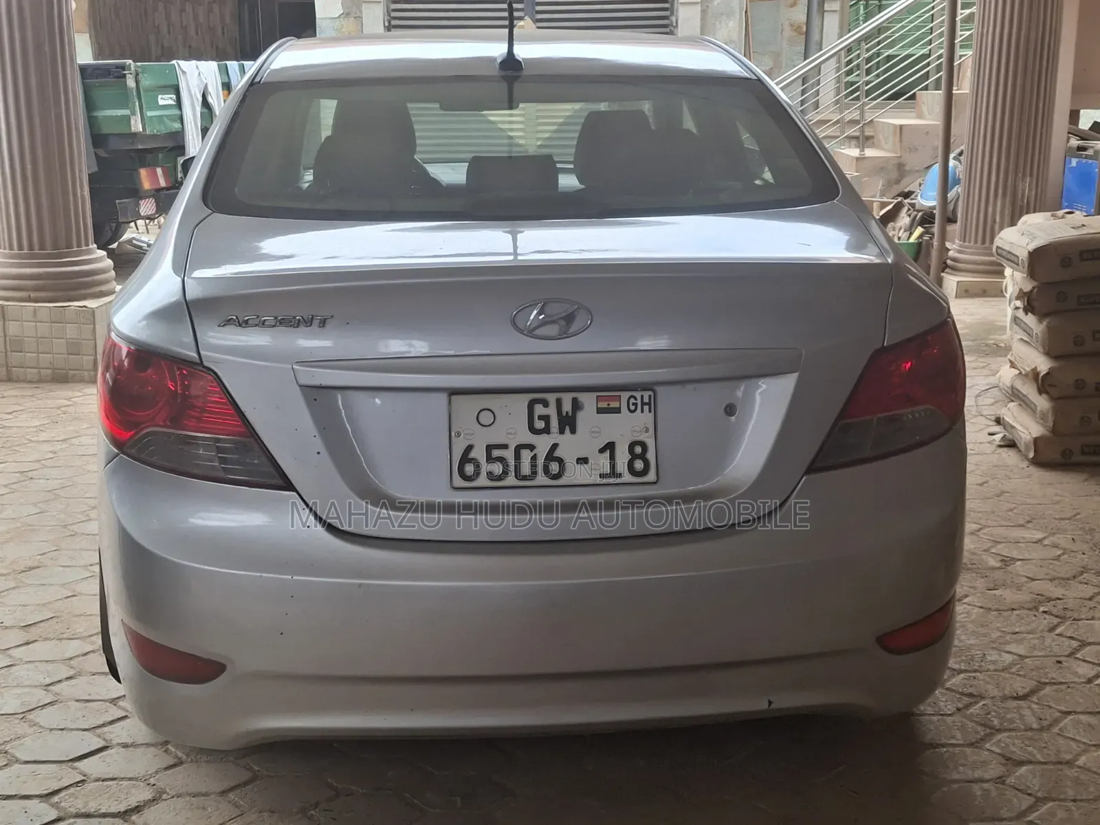 Hyundai Accent SE 2013 Silver