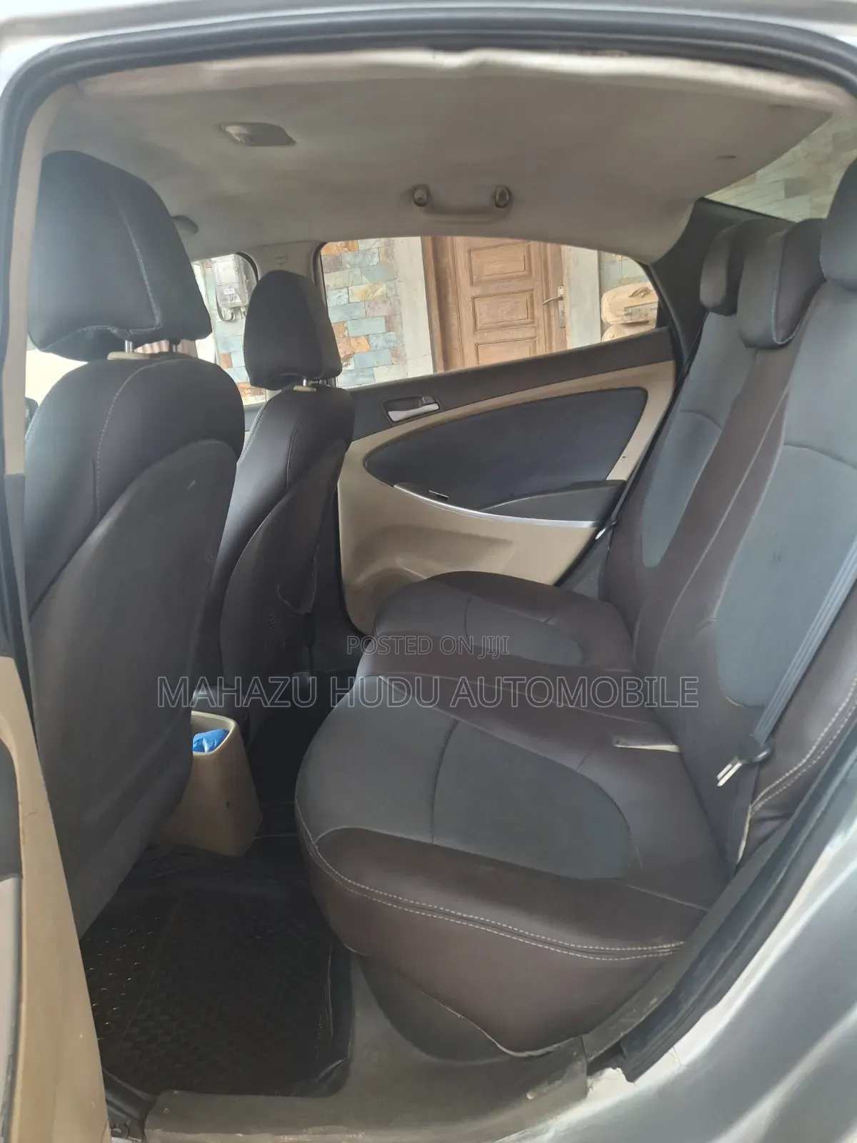 Hyundai Accent SE 2013 Silver