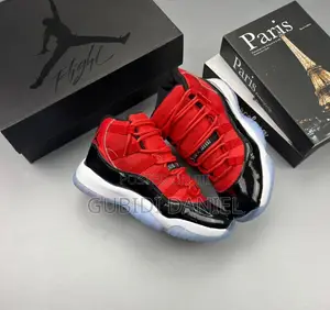 Air Jordan 11 Retro