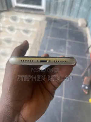 Apple iPhone 11 128 GB White