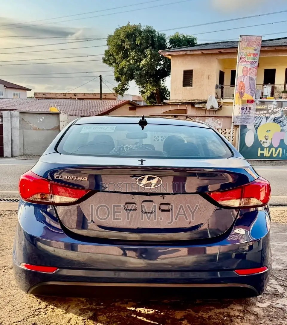 Hyundai Elantra Value Edition Sedan FWD (1.8L 4cyl 6A) 2016 Blue