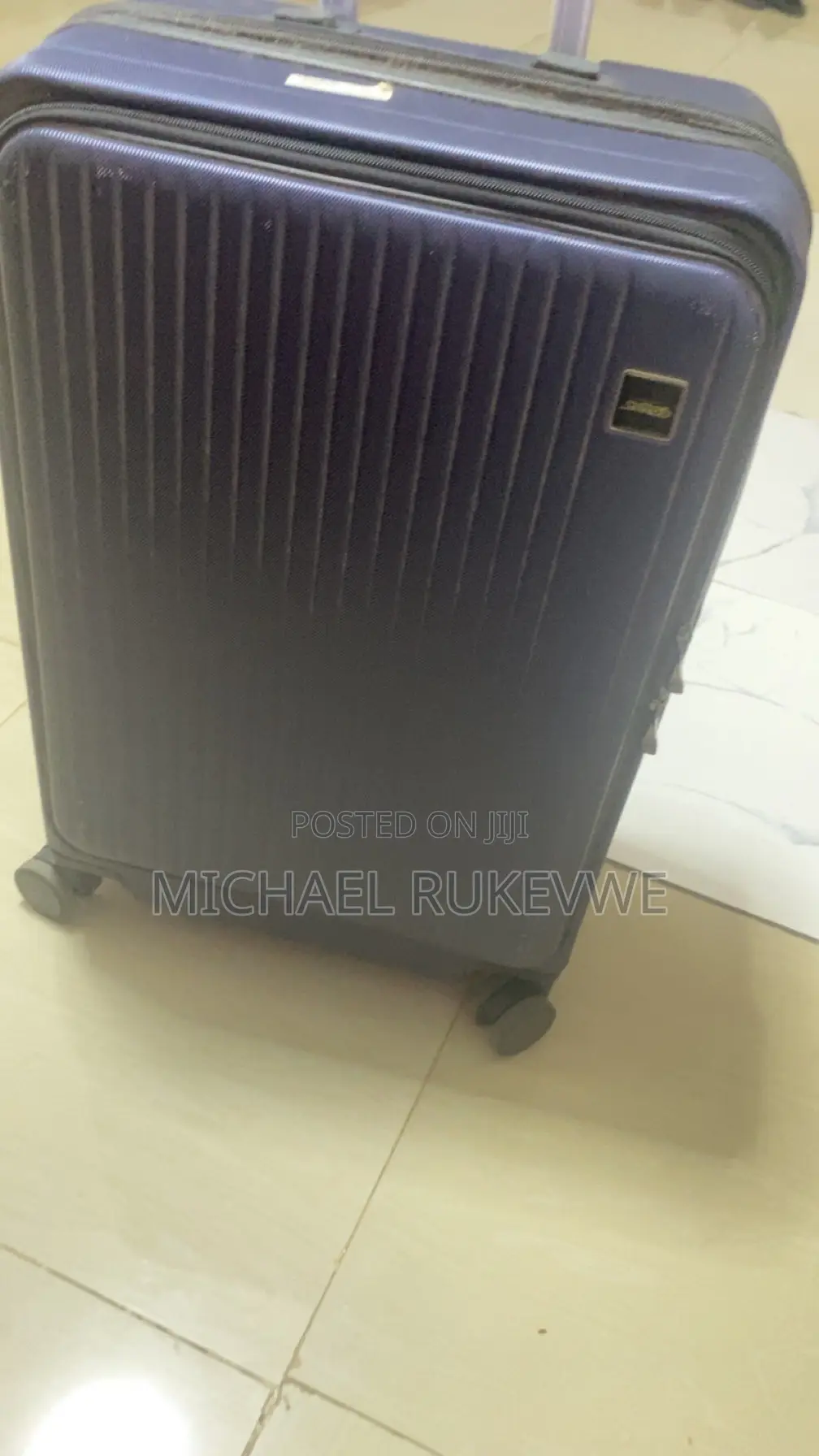 Smart Polo Luggage
