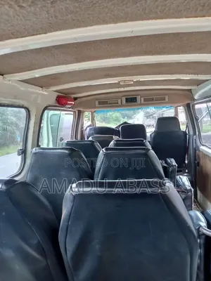 Nissan Caravan (Urvan) 2012 White