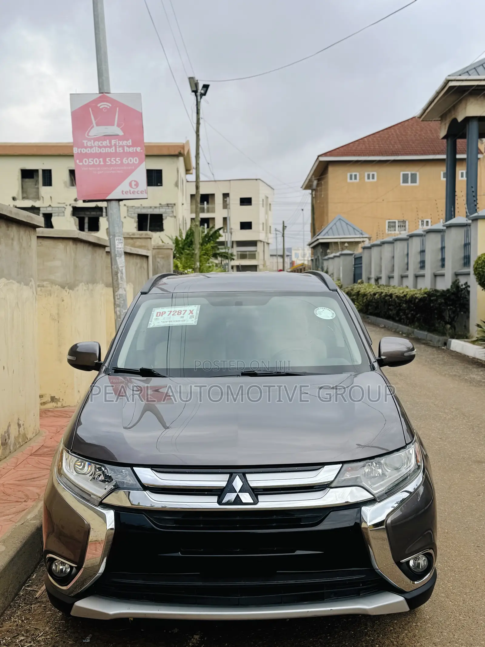 Mitsubishi Outlander SE FWD 2016 Gray