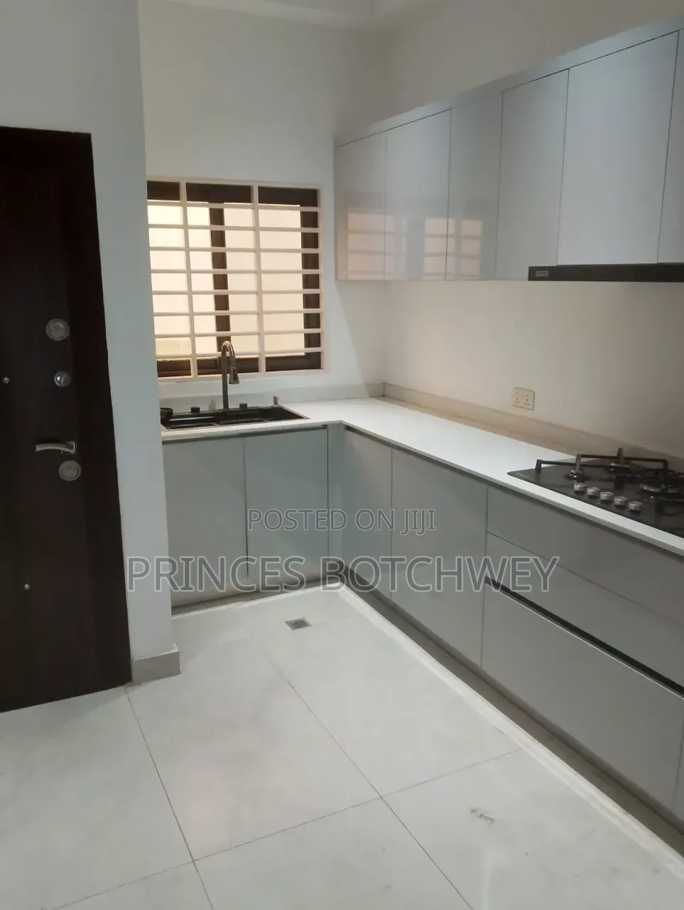 2bdrm Apartment in Oyarifa, Ghana Flag for rent