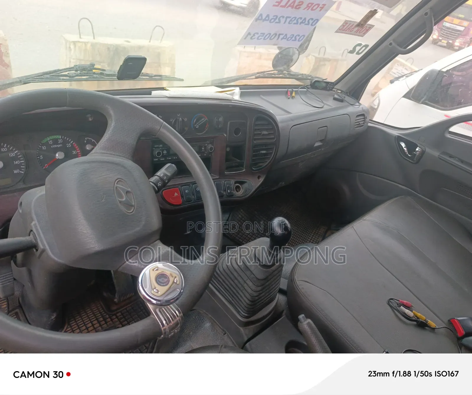 Hyundai Mighty 2012 Blue
