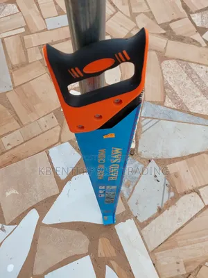 24-Inch Professional Woodworking Hand Saw With Ergonomic Handle