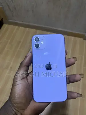 Apple iPhone 11 64 GB Purple