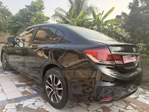 Honda Civic EX-L w/Navigation 4dr Sedan (1.8L 4cyl CVT) 2015 Black