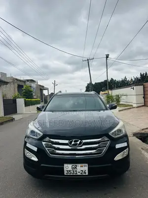 Hyundai Santa Fe 2015 Black