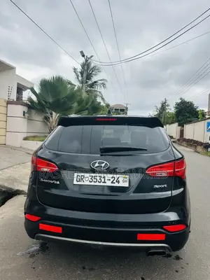 Hyundai Santa Fe 2015 Black