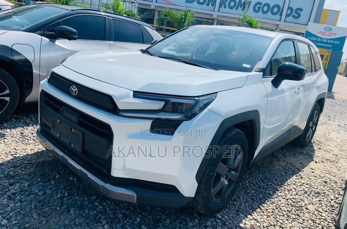 New Toyota RAV4 XLE Premium 2026 Black