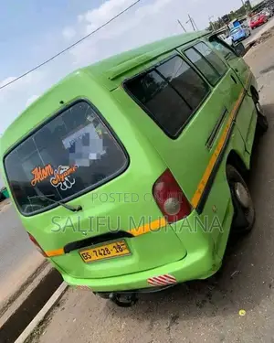 Hyundai H-100 2002 Green