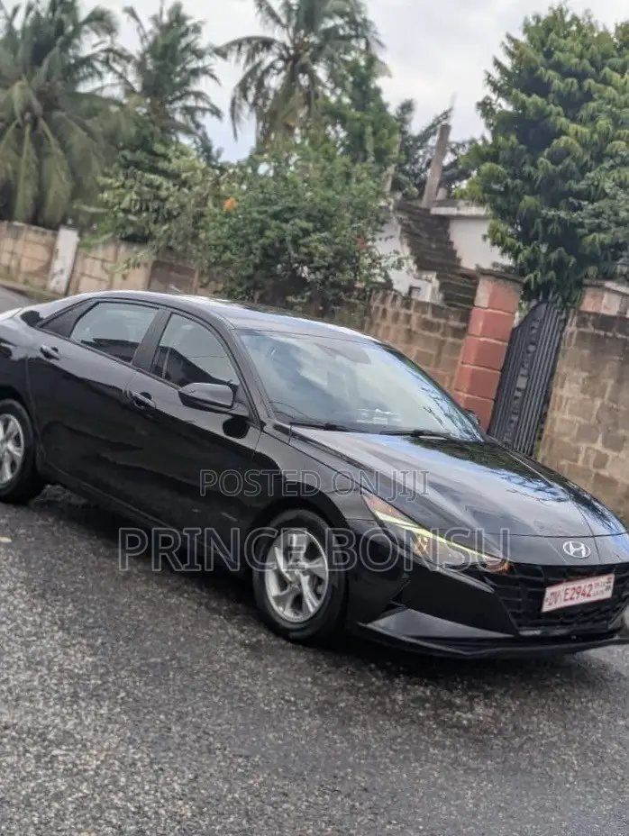 Hyundai Elantra 2021 Black