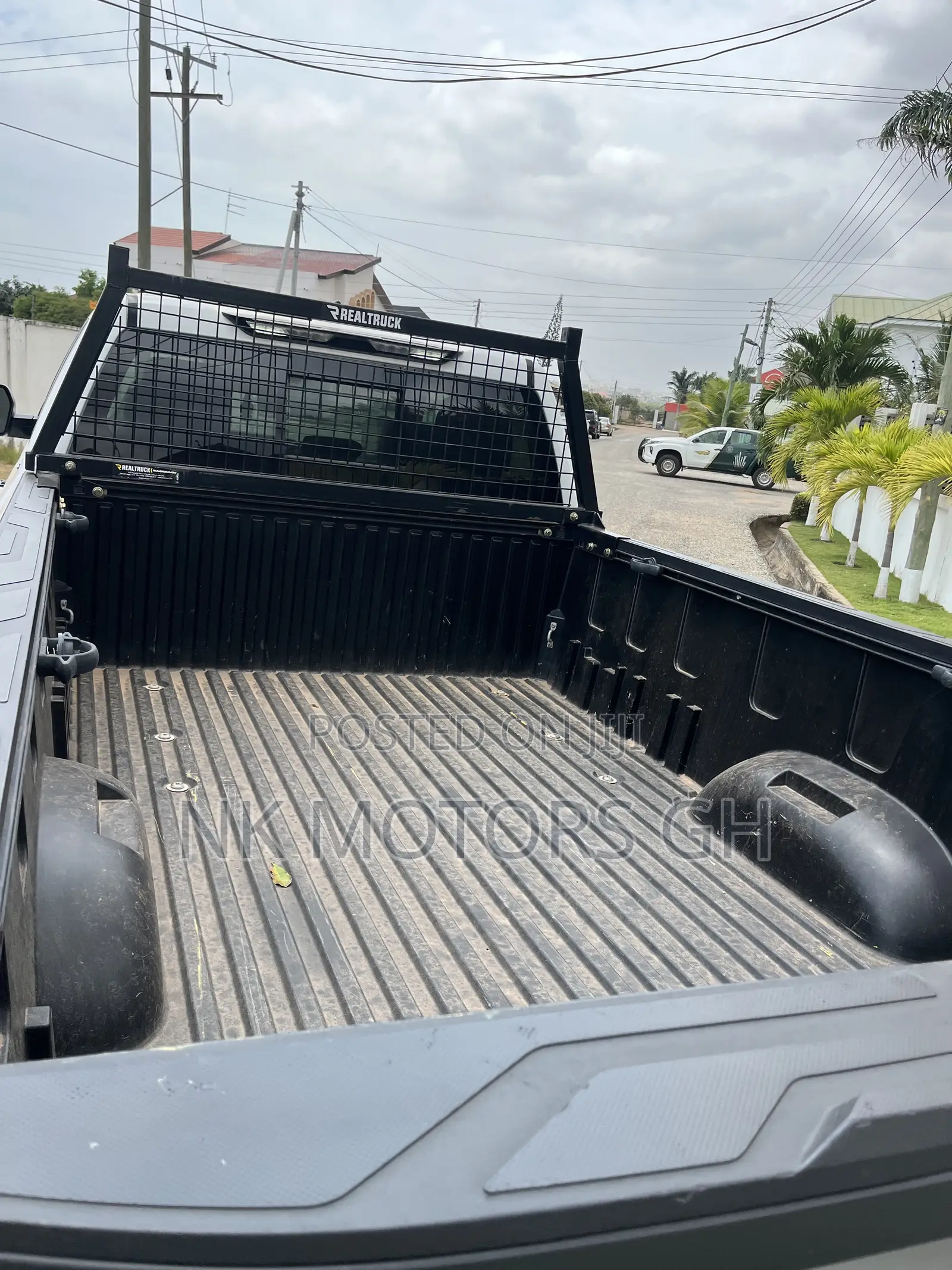 Toyota Tundra SR5 CrewMax 6.5' Bed 2024 White