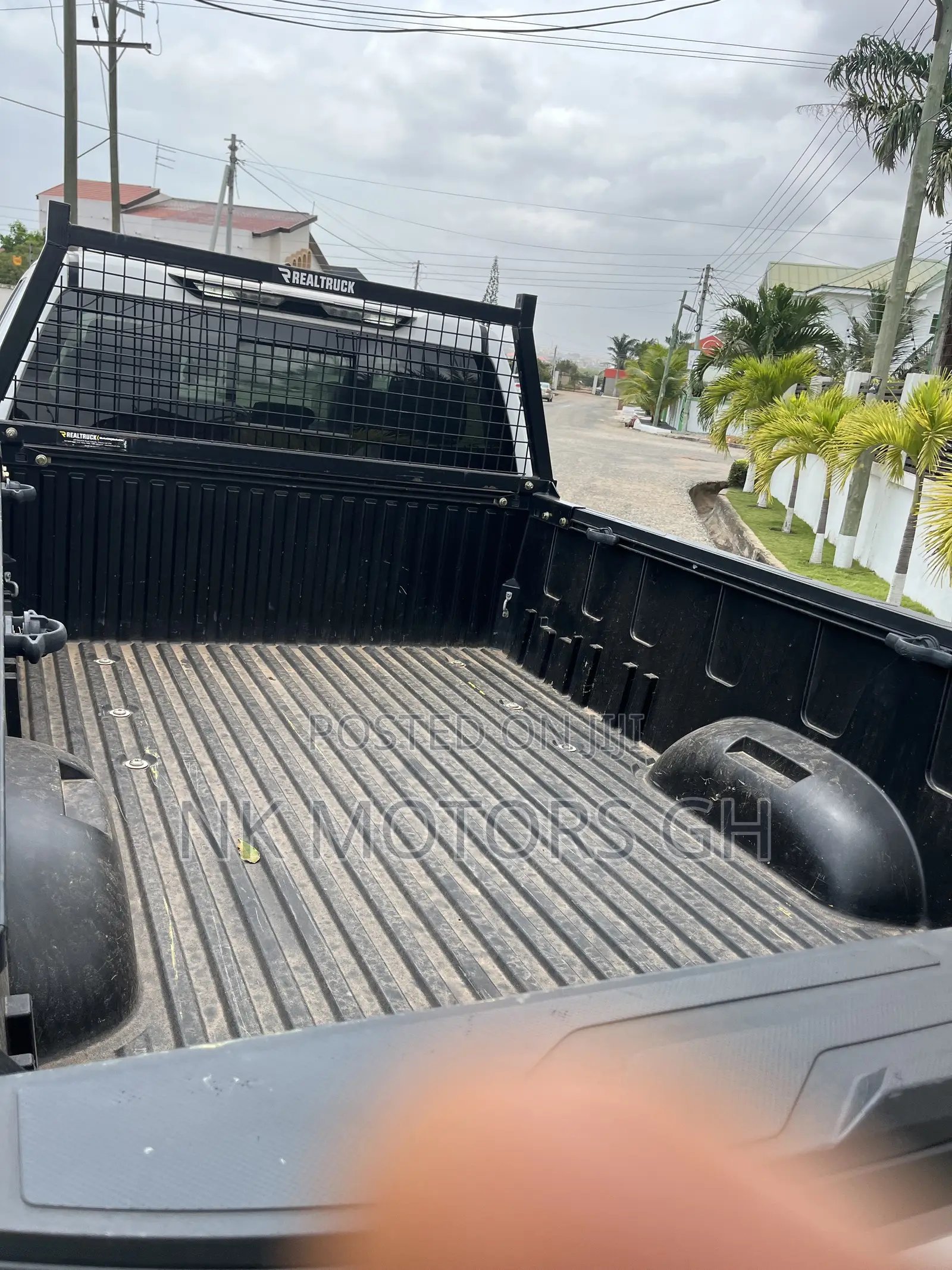 Toyota Tundra SR5 CrewMax 6.5' Bed 2024 White