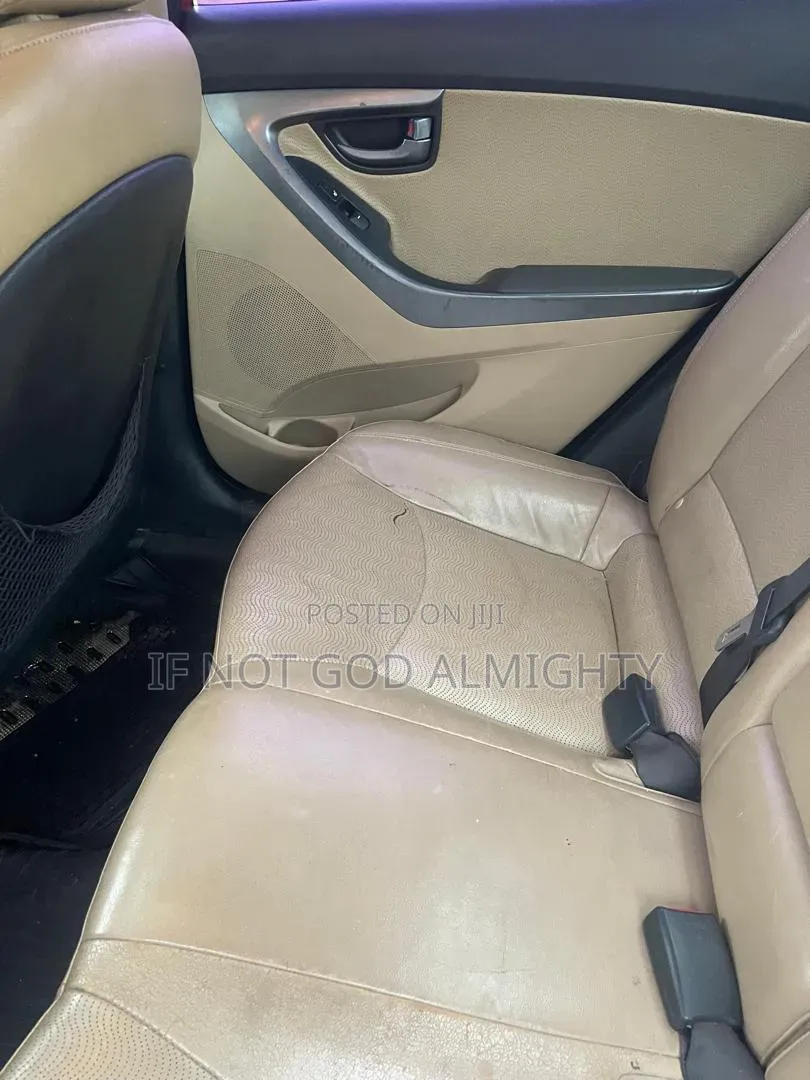 Hyundai Elantra 2013 Red