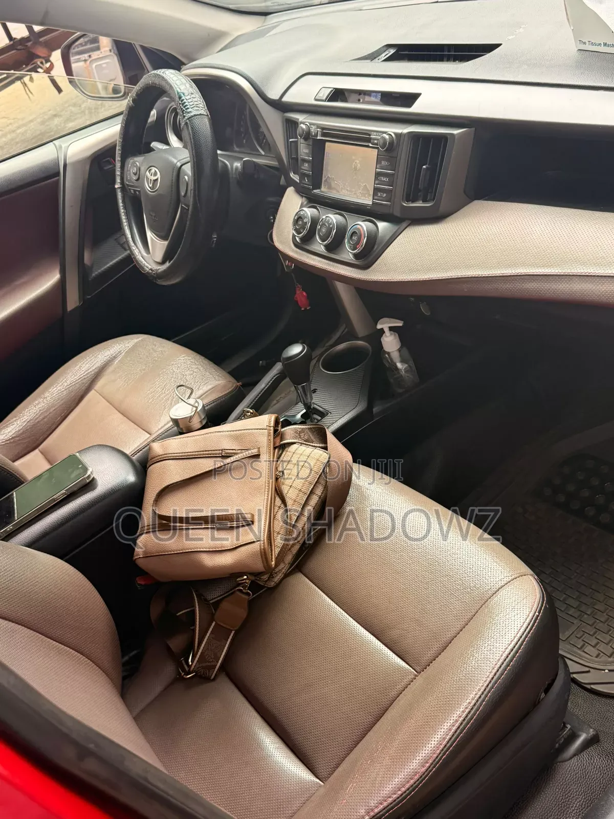 Toyota RAV4 2014 Red