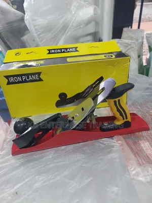 Adjustable Wood Hand Plane With Ergonomic Handle and Precision Blade