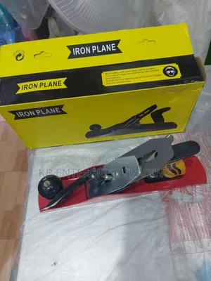 Adjustable Wood Hand Plane With Ergonomic Handle and Precision Blade