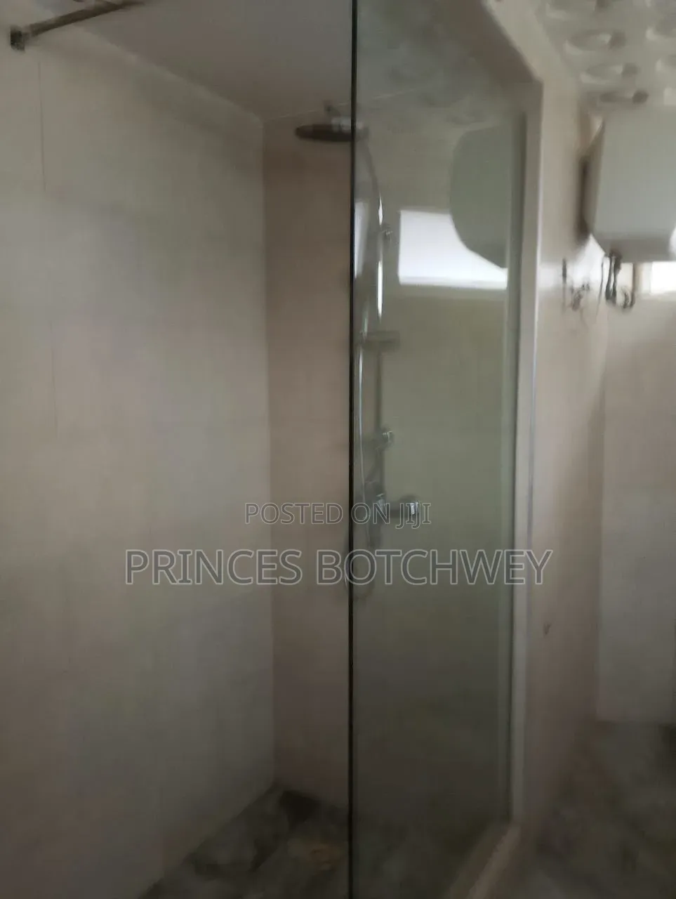 4bdrm Duplex in West Legon, Presby Church Area for rent