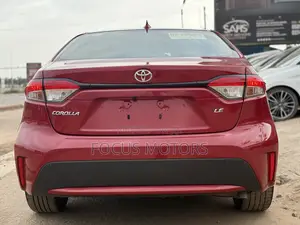 Toyota Corolla LE 2020 Red