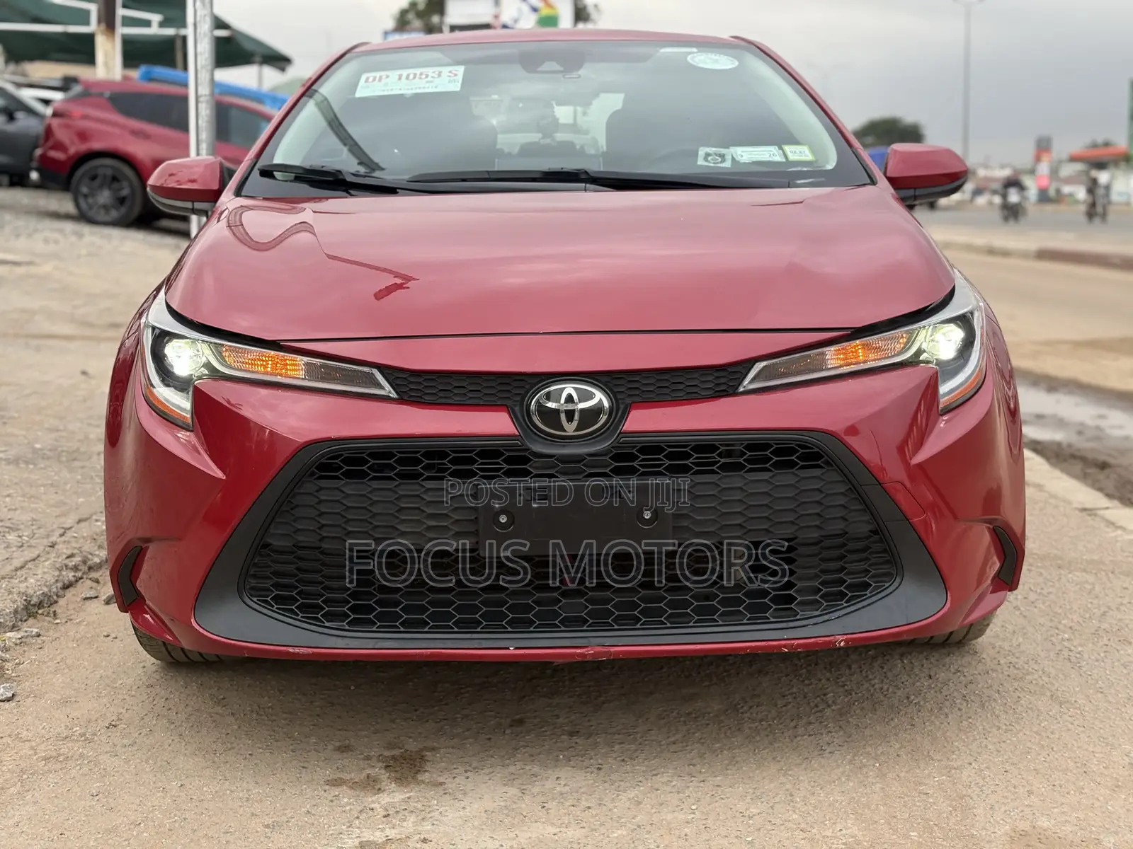 Toyota Corolla LE 2020 Red