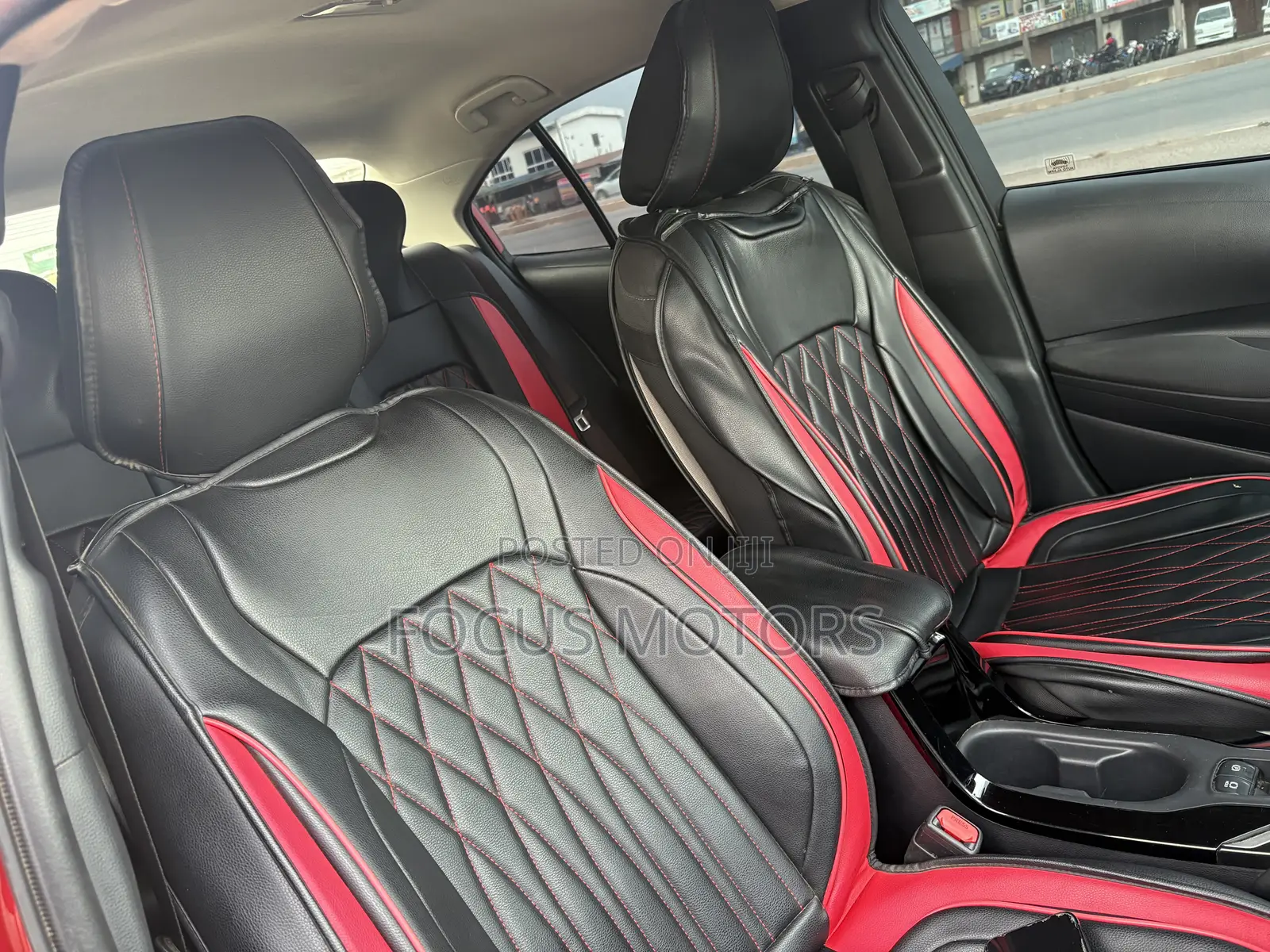 Toyota Corolla LE 2020 Red