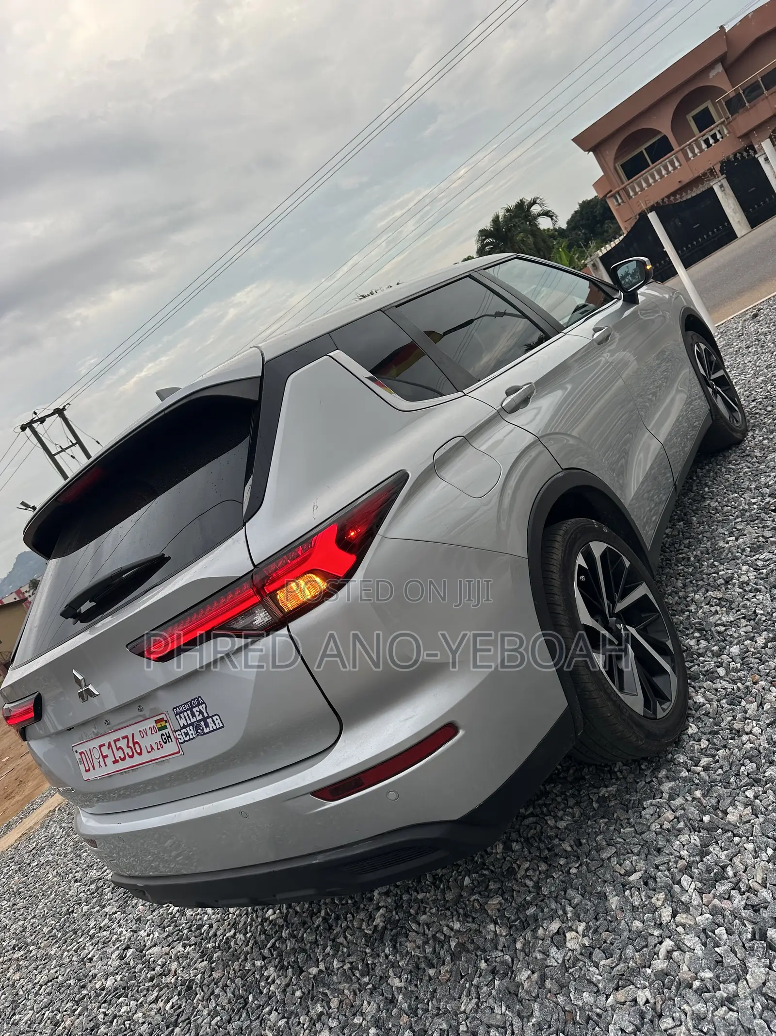 Mitsubishi Outlander SE 2022 Silver