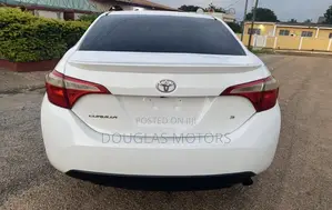 Toyota Corolla 2016 White