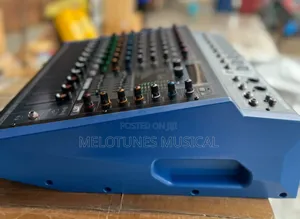 Yamaha PMX808D 8-Channel Powered Audio Mixer