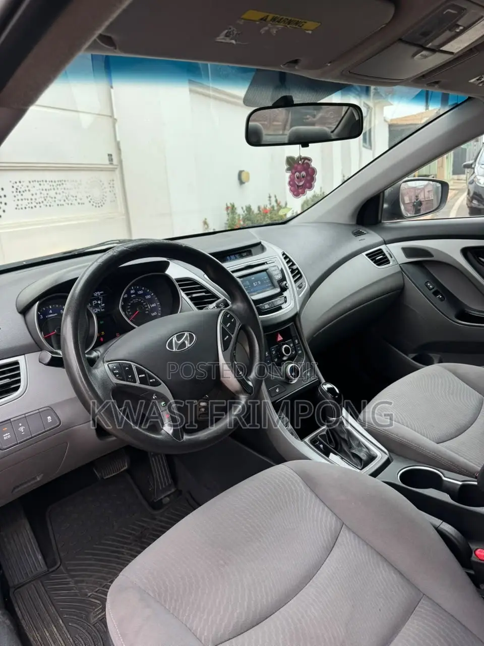 Hyundai Elantra SE Sedan FWD (1.8L 4cyl 6A) 2016 Black