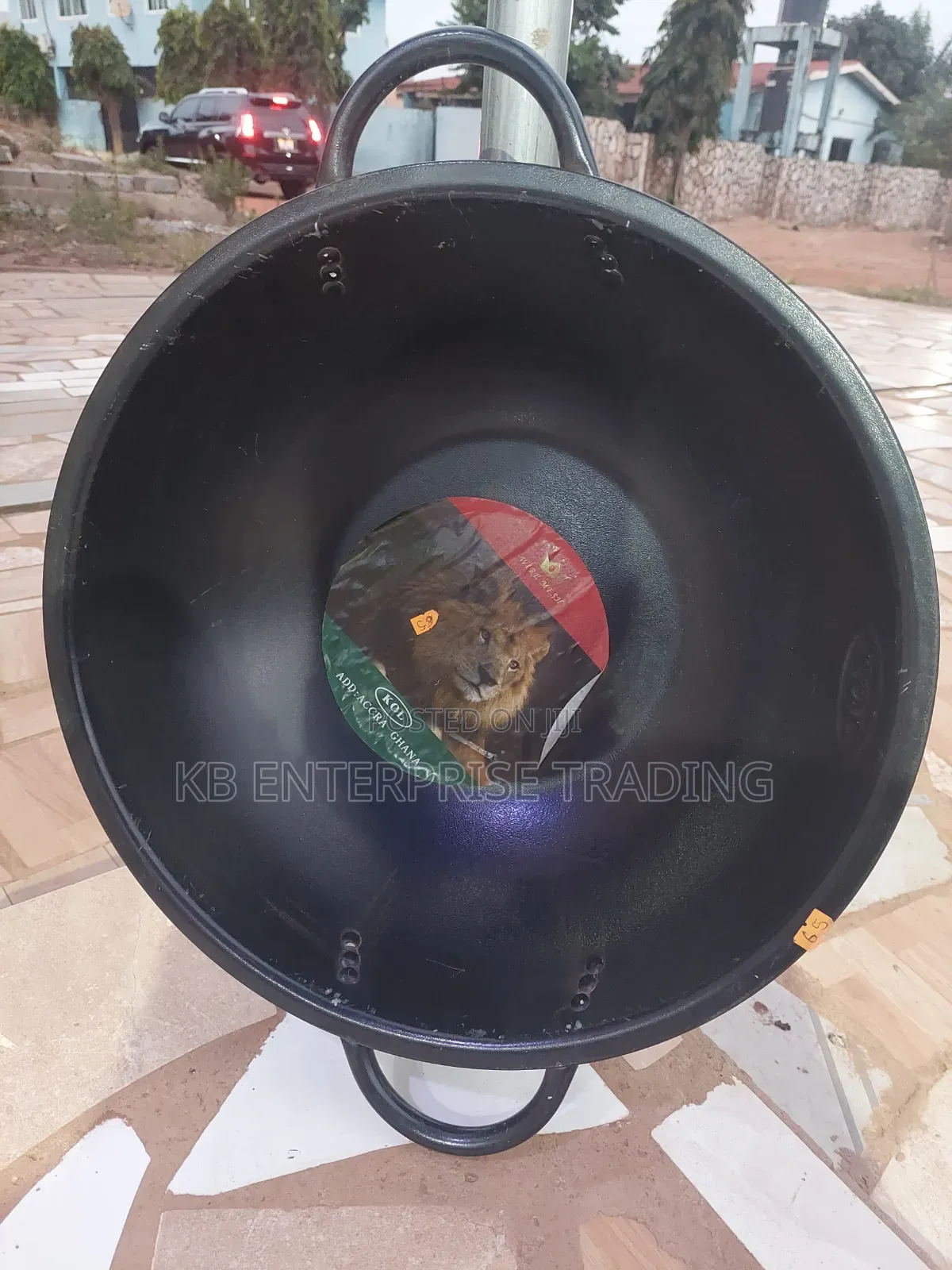 Kol Heavy-Duty Construction Steel Head Pan With Riveted Handles