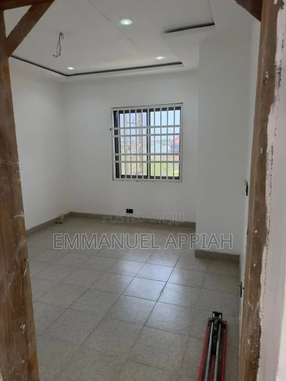10bdrm House in Dansoman for sale