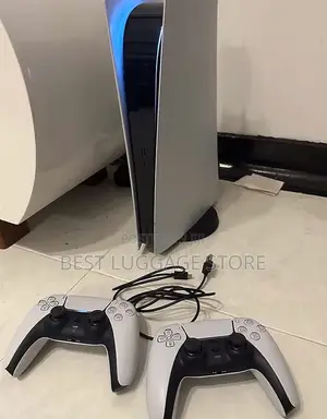 PS5 Standard With Two Controllers and Games Including Fc27