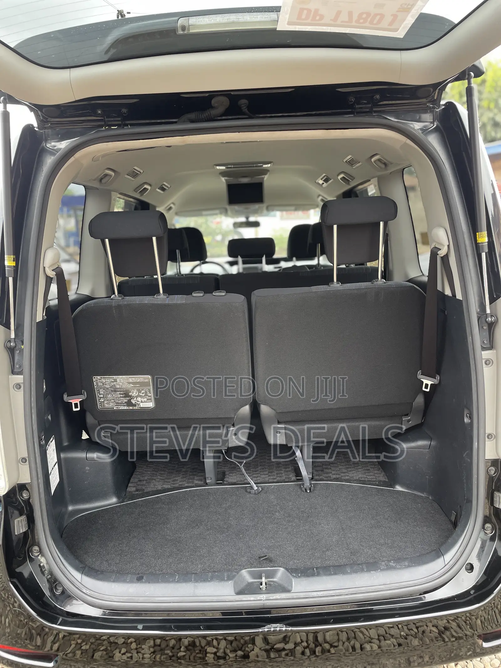 Toyota Voxy 2011 Black