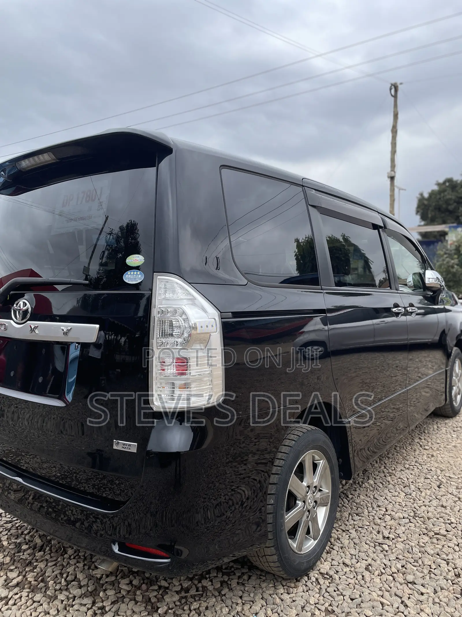 Toyota Voxy 2011 Black