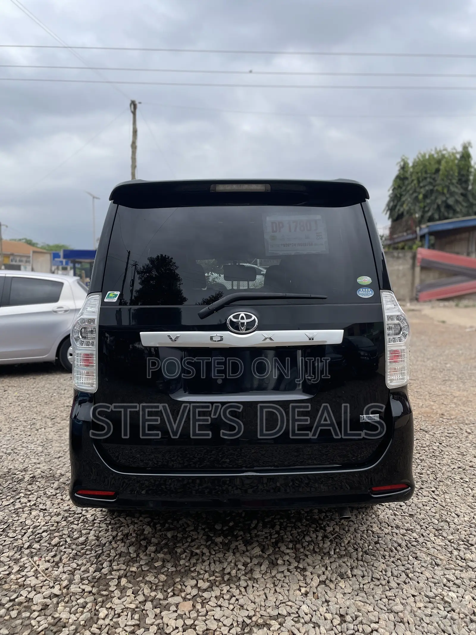Toyota Voxy 2011 Black